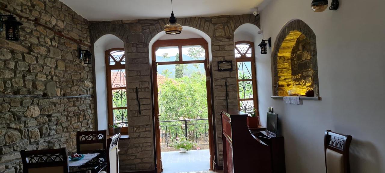 Garden Guest House Permet Exterior photo